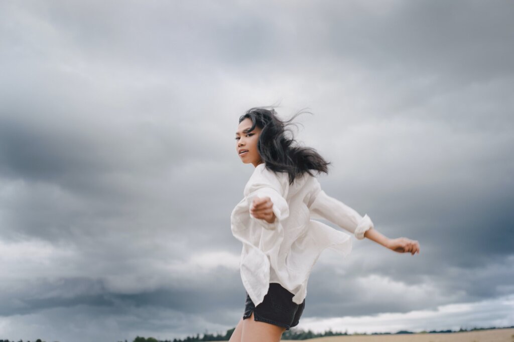 Filipino woman