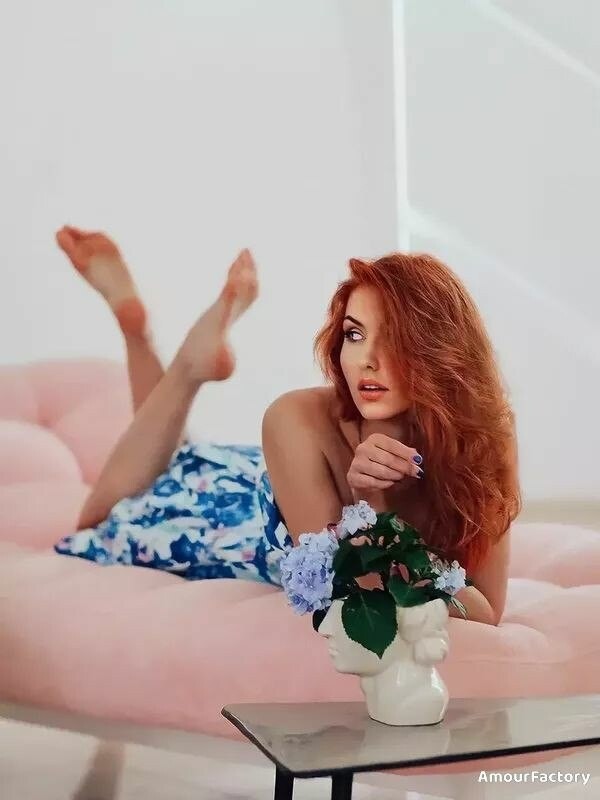 Oksana, 31