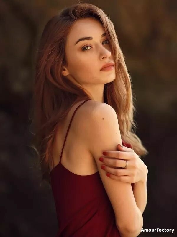 Yulia, 20