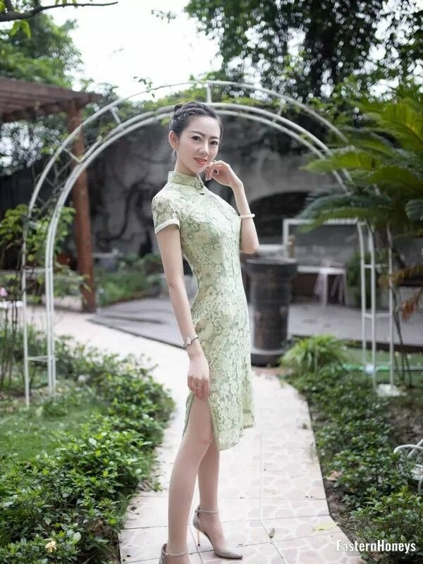 Yunyan Xu, 32