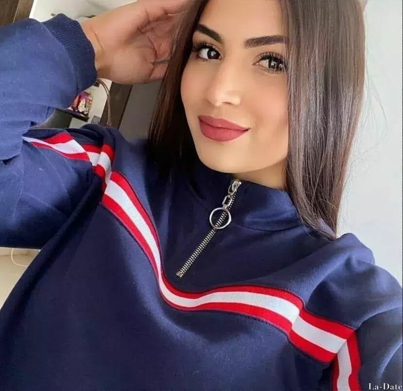 Viviana, 26