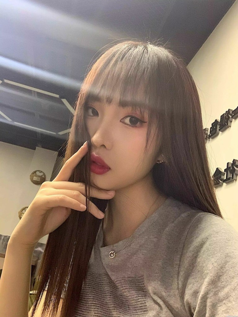 Xiuyue, 22