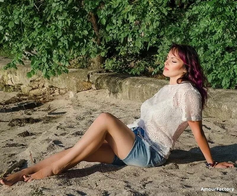Anna, 41